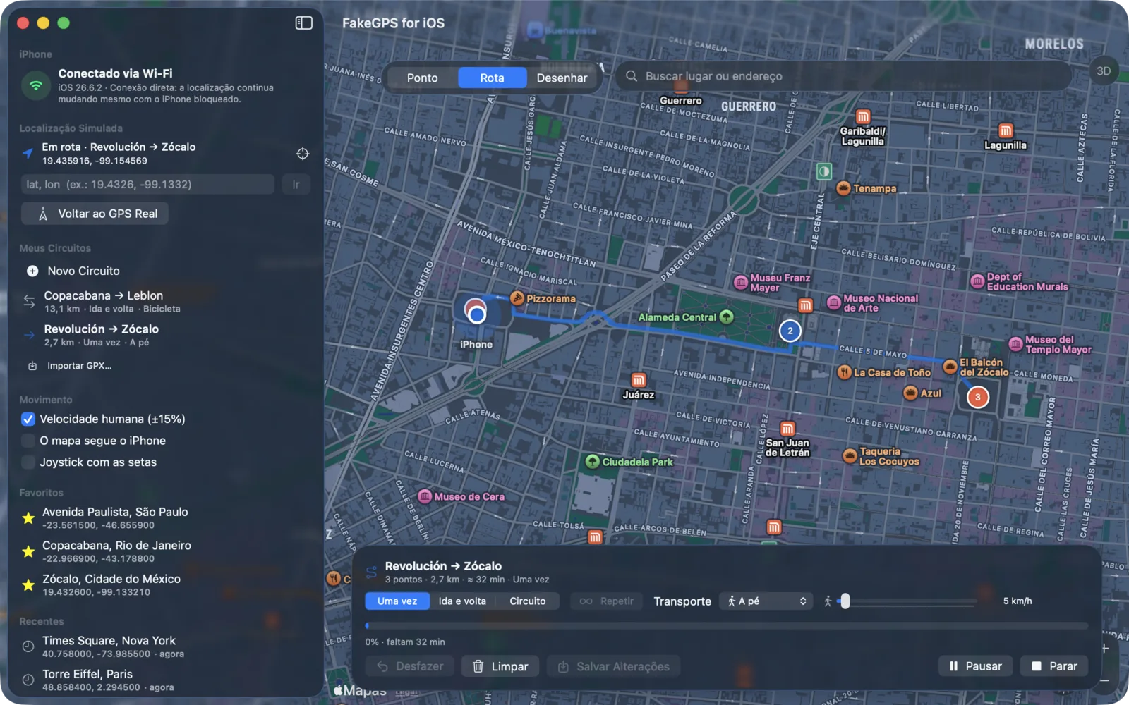 FakeGPS for iOS no Mac traçando uma rota a pé na Cidade do México até o Zócalo